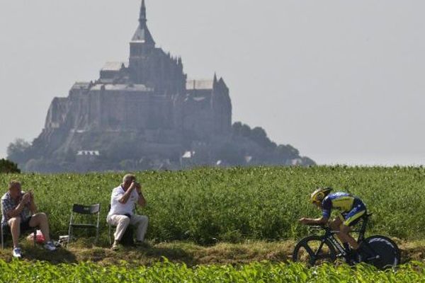 Alberto Contador, le 10 juillet 2013 pour l'étape entre Avranches et le Mont-Saint-Michel. 