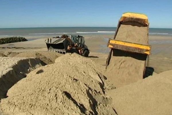 Reconstruction de la plage de Vendays-Montalivet.