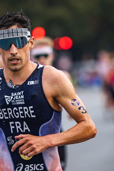 Le triathlète isérois Léo Bergère espère décrocher son ticket pour les Jeux olympiques de Paris 2024.