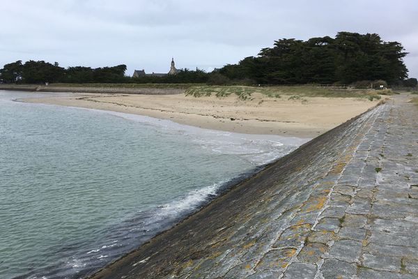 une plage de Pen-Bron à La Turballe (44)