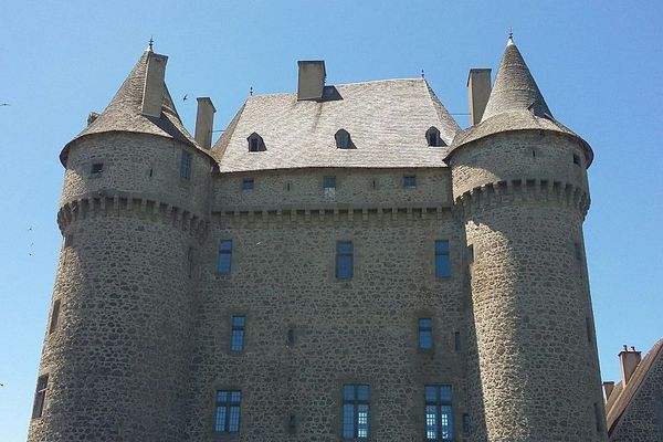 Le château de Saint-Maixant en Creuse