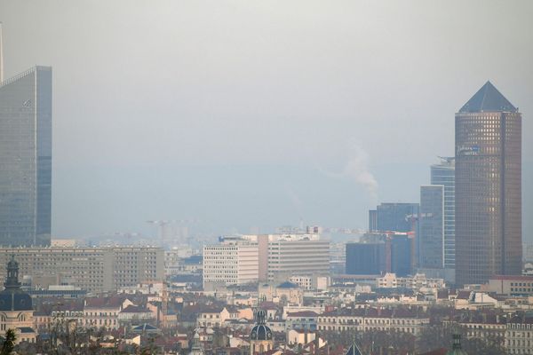 Lyon 04/12/2019 -Episode de pollution