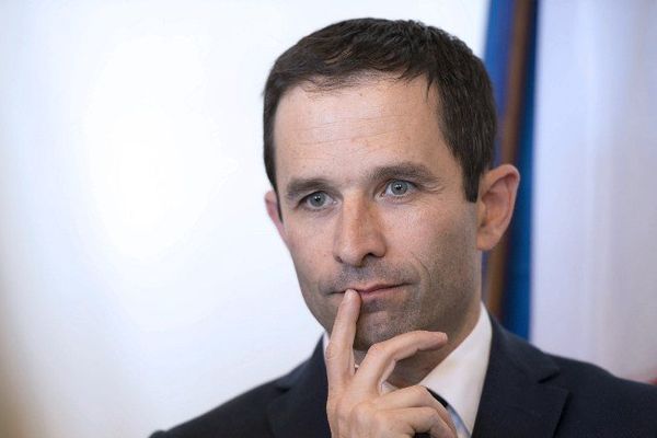 Le ministre de l'Education, Benoît Hamon sera lundi 26 mai dans l'Allier pour visiter des établissements scolaires.