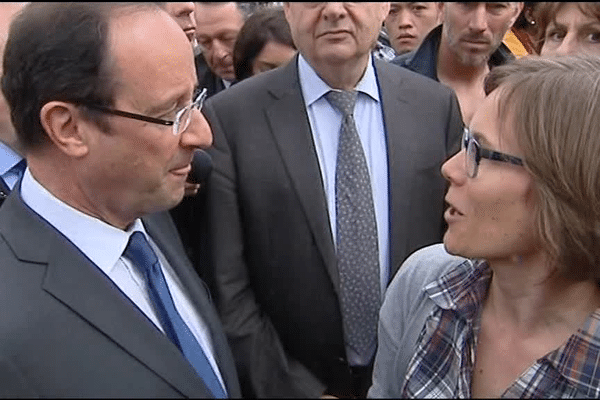 François Hollande, le candidat du PS en campagne à Vaulx en Velin début avril 2012