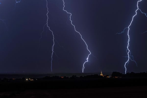 Orage à Surbourg (Bas-Rhin).