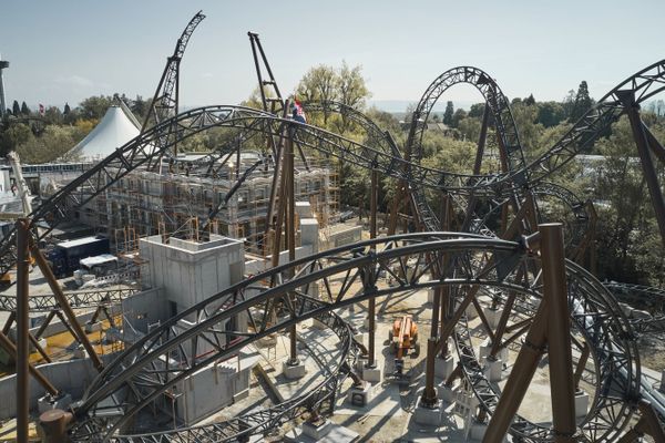 Le grand huit Voltron ouvrira le 26 avril au cœur du nouveau quartier croate à Europa-Park.