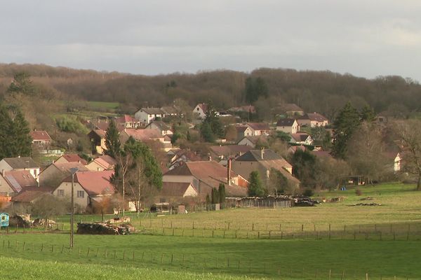 Eclans-Nenon, commune du Jura