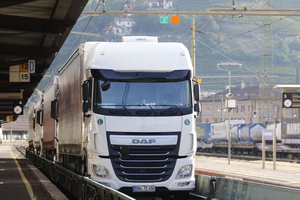 La compagnie maritime Britanny Ferries va relancer le ferroutage entre Cherbourg et Bayonne pour renforcer sa position sur le marché du fret européen. 