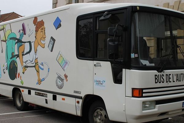 Le bus de l'autonomie circule du 27 au 30 novembre 2017 dans le département des Vosges.