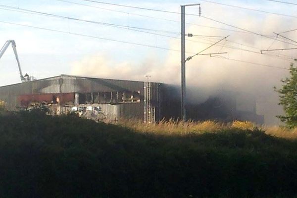 L'incendie a ravagé 400m² de bâtiment à Trignac