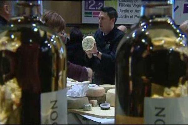 46 fromages des Hautes-Alpes présentés au salon de l'agriculture de Paris.