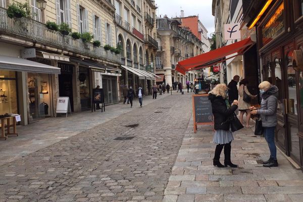 Des "petits commerçants" dijonnais demandent à leurs bailleurs d'annuler leurs loyers sur la période du confinement.