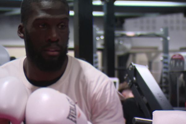 Dan Blenda Dos Santos au Boxing Club Olympique de Pont Sainte Maxence (BCOP).