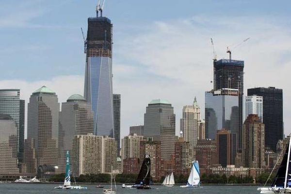 Cinq bateaux quitteront New-York pour rallier Brest. L'arrivée aura lieu aux moments des fêtes maritimes des "Tonnerres de Brest". 