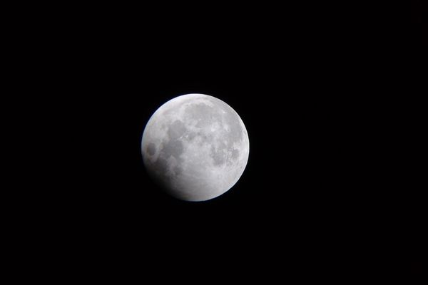 Une éclipse lunaire partielle ne sera plus observable en France avant 2025.