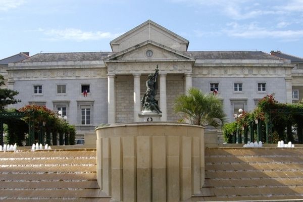 Le palais de justice de Pau