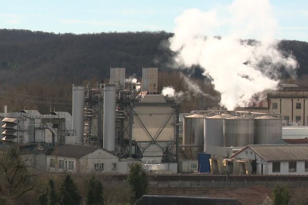 Nouvel arrêt et chômage technique, un signal alarmant pour les employés de la papèterie de Condat, en Dordogne