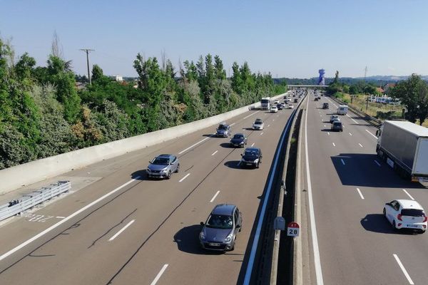 Sur l'autoroute A7, un conducteur au volant d'un bolide intercepté à plus de 200 km/h près de Pont-de-l'Isère (Drôme) - Illustration archives 