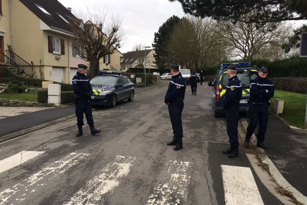 C'est dans une habitation de la rue de l'Epinette à Camphin-en-Carembault que les victimes ont été découvertes.