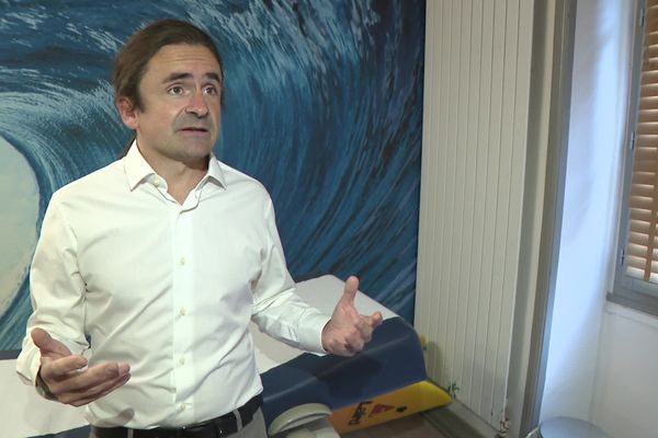 Guillaume Barucq, médecin de Biarritz, ne peut plus exercer car il n'est pas vacciné. Septembre 2021 -