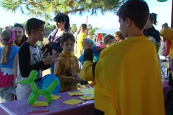 Festivités à Palavas, dans l'Hérault, avant le lancement du Téléthon - 27 novembre 2016