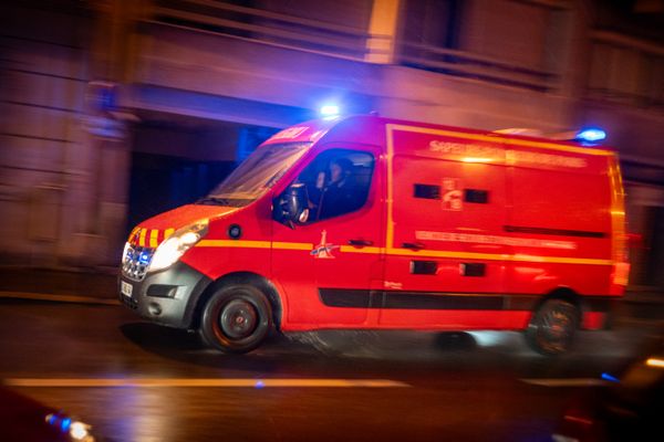 Les pompiers des Alpes-Maritimes sont intervenus sur deux accidents de la route mortels la nuit dernière.