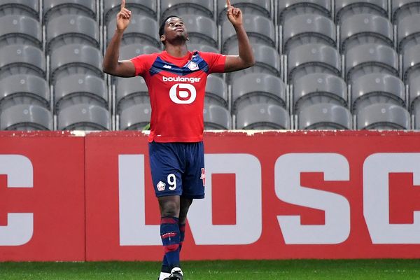 L'attaquant lillois Jonathan célèbre son but face à l'Olympique de Marseille au stade Pierre-Mauroy à Villeneuve d'Ascq le 3 mars 2021. 
