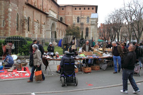 Le marché aux puces de Saint-Sernin