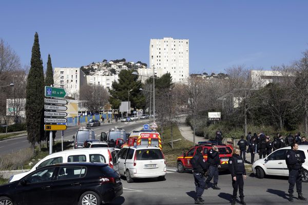 Le commando avait tiré avec des Kalachnikov à la Castellane en marge de la visite de Manuel Valls à Marseille le 9 février 2015. 