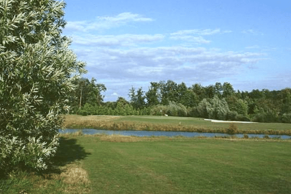 Un golf "rustique" mais agréable