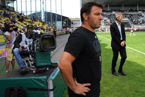 Fabrice Ribeyrolles était entraîneur des lignes arrières du Stade Rochelais.