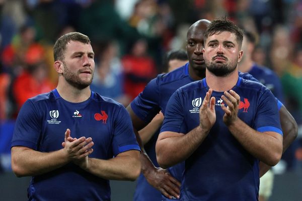 Grégory Alldritt ( à droite) lors des quarts de finale de la Coupe du monde perdus par les Bleus face à l'Afrique du Sud le 15 octobre 2023.