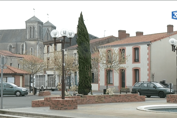 Saint-Laurent-des-Autels la ville du vote blanc