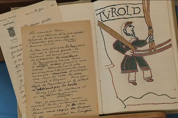 un carnet d'Herbert Jeschke donné à la Ville de Bayeux