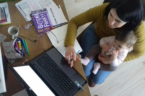 Julie avec sa fille Louise