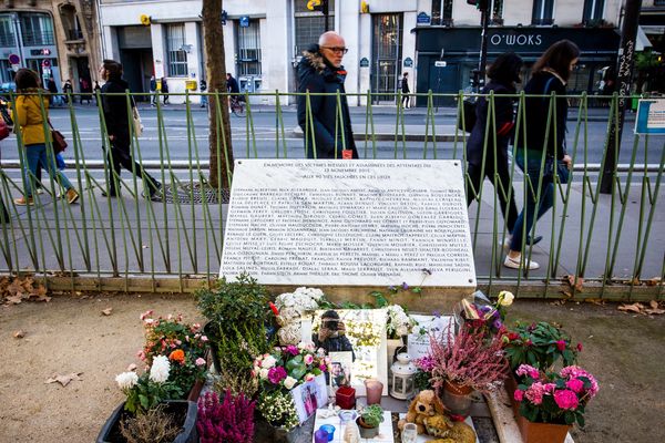 Hommage aux victimes des attentats du 13 Novembre.