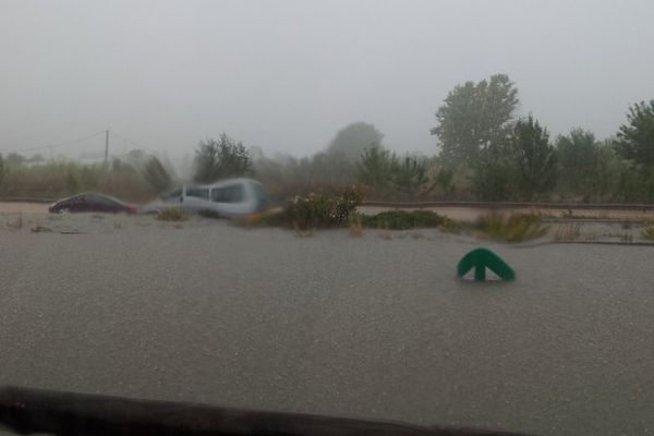 Inondations à Montpellier aux abords de l'aéroport le 29 septembre 2014