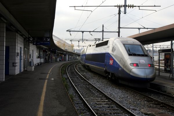 L'homme est monté dans le TGV en gare d'Annecy. Photo d'illustration