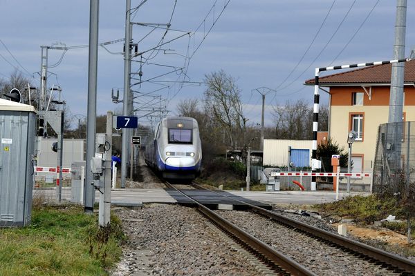 Le passage à niveau PN7 à Cézeyriat avait déjà connu une collision entre un TGV et un véhicule en 2013