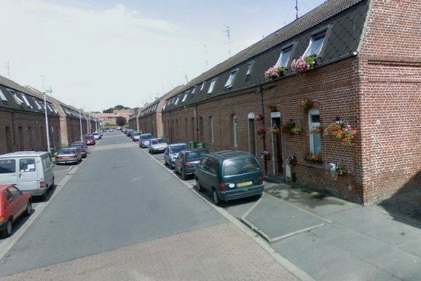 L'incendie a eu lieu dans une maison de la rue Gayant à Waziers.