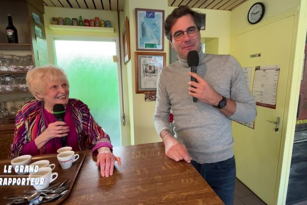 Monique, cafetière dans le quartier Montplaisir à Maubeuge depuis 50 ans, une institution