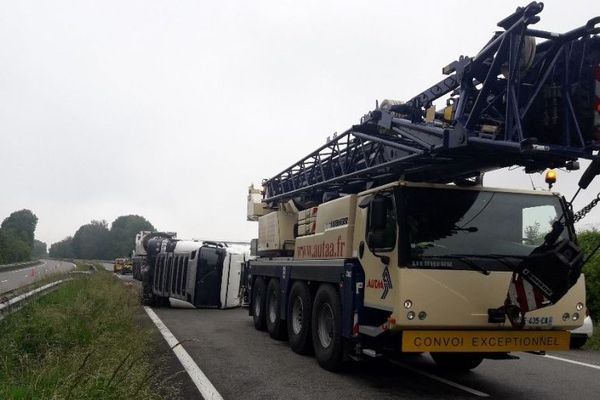 L'A64 fermée à cinq kilomètres de Soumoulou, dans le sens Bayonne-Toulouse, en raison d'un spectaculaire accident