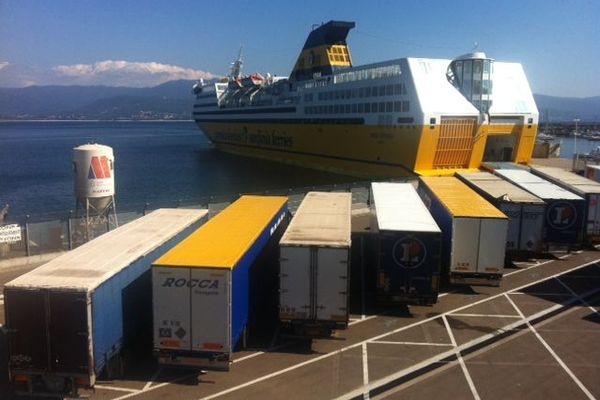 Illustration / La Corsica Ferries est la seule compagnie à continuer de transporter des passagers, s'ils bénéficient d'autorisations dérogatoires