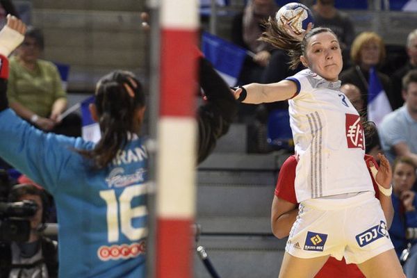 Blandine Dancette avec l'équipe de France en mars 2016.