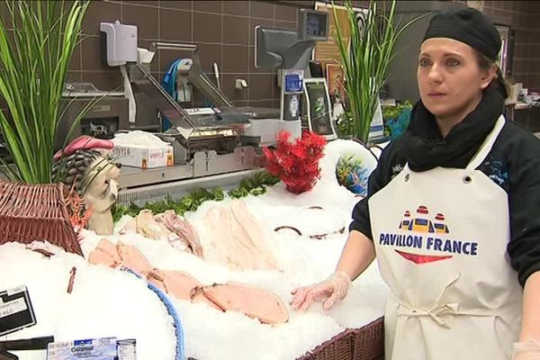 Nadège Lecomte est passionnée par la création et aussi l'art de la présentation des poissons.