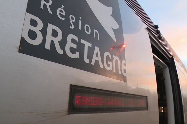 Depuis la mi-décembre, les annonces dans 19 TER sont faites en breton et en gallo