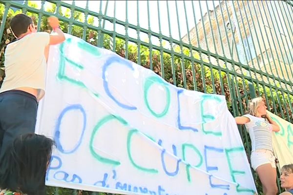 Ecole occupée à Nages-et-Solorgues (Gard) le 5 septembre 2019