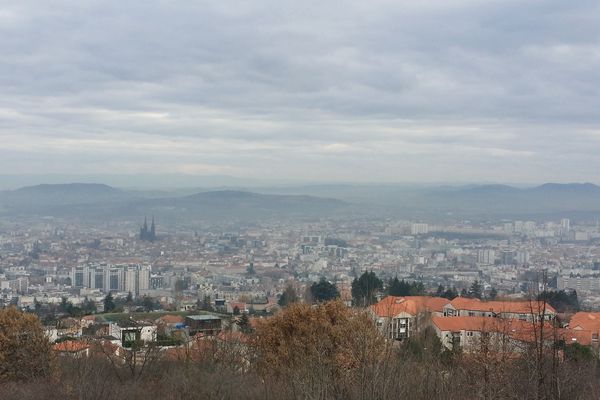 Lundi 23 janvier, la qualité de l'air est mauvaise sur l'agglomération clermontoise.