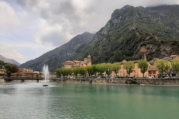 À partir du 1er janvier 2025, la SMACL, l'assureur historique de Breil-sur-Roya, ne veut plus assurer cette commune des Alpes-Maritimes.