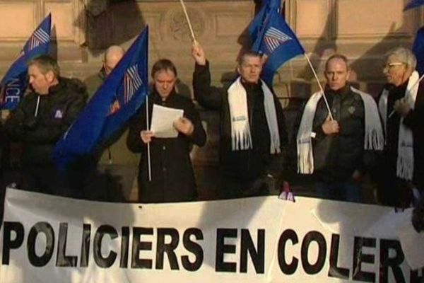 Des policiers en colère